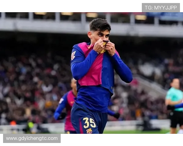 巴萨今夏曾追求21岁新星艾永但因薪资空间受限未能完成签约